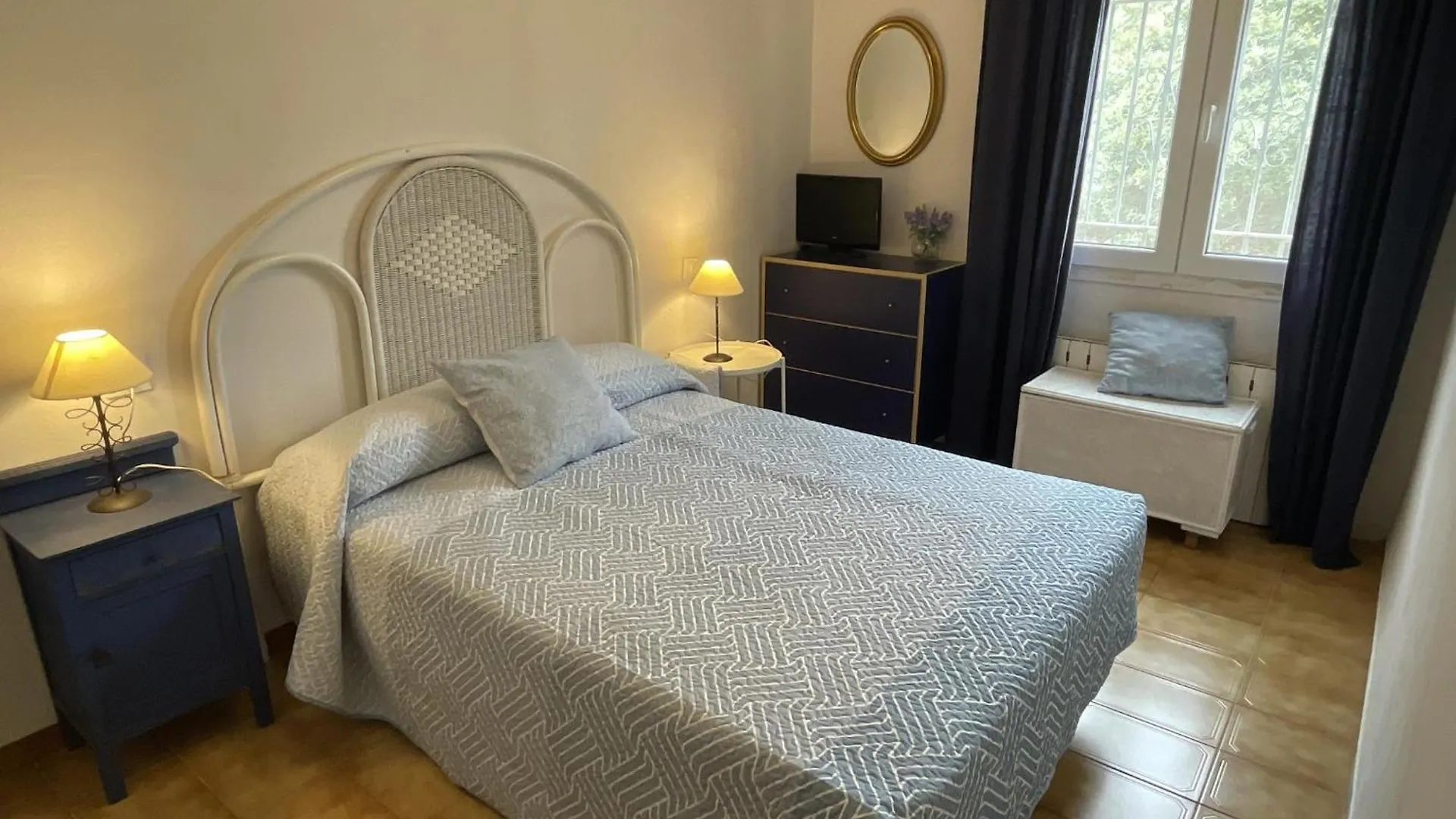 Pujada Puig Rom Apartamento Roses